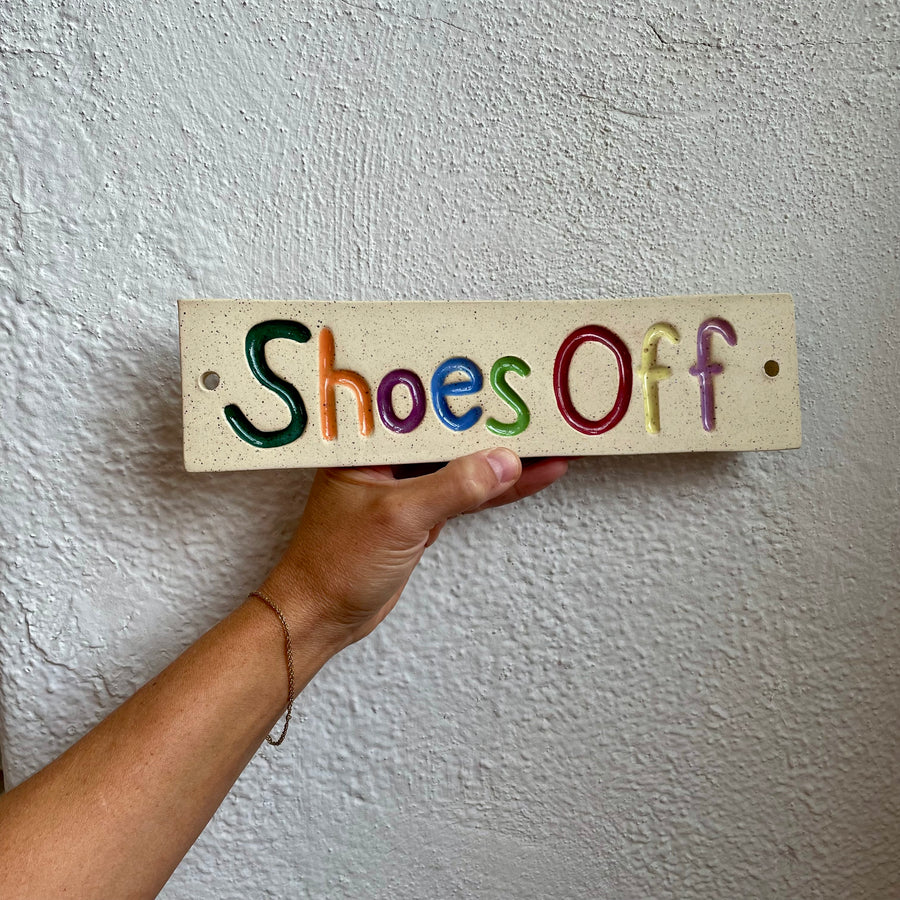 'Shoes Off' Ceramic Sign