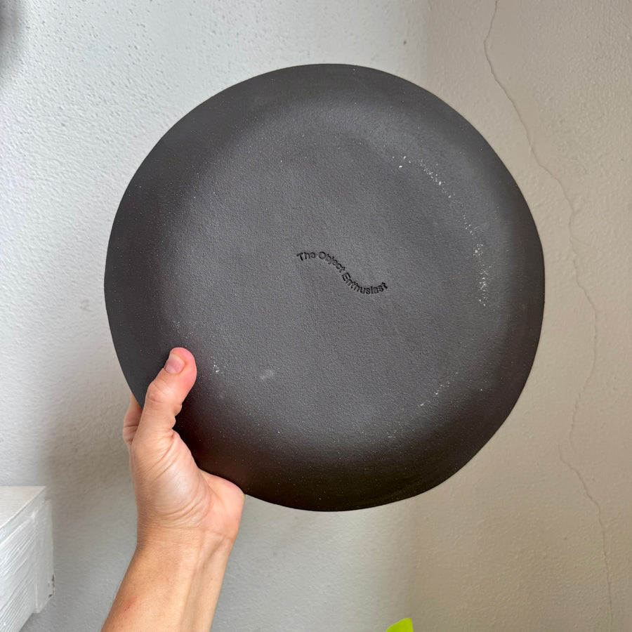 Black Checkered Circular Plate