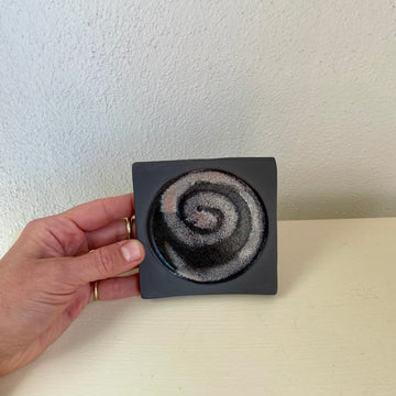 Small Square Plate - Spiral